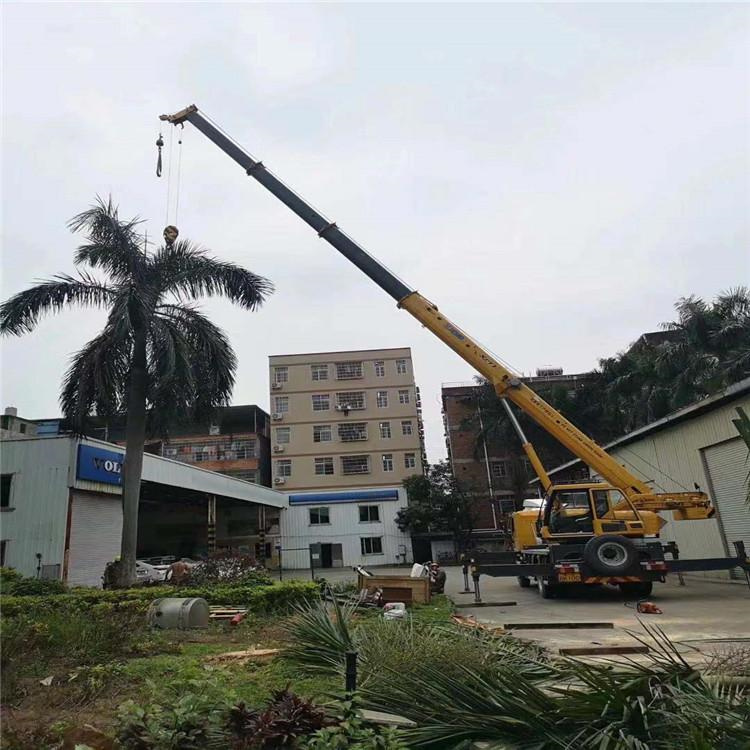 天元12吨吊车出租一天的收费标准是什么